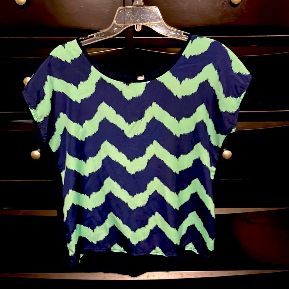 Navy and green zigzag dressy top front polyester back cotton